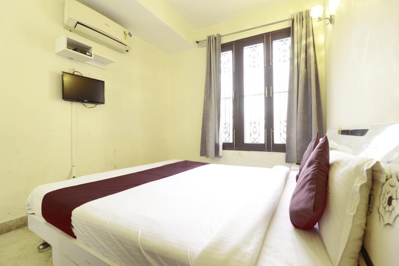 Hotel Livia Residency 뉴델리 외부 사진