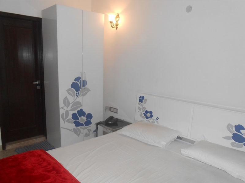 Hotel Livia Residency 뉴델리 외부 사진